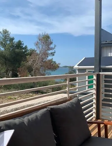 Ahoi House 7