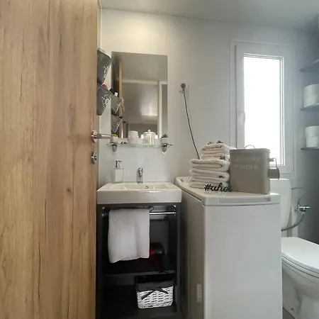 Apartment Ahoi House 7 *
