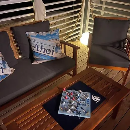 Ahoi House 7 Luxus Direkt Am Mit Terrasse Ideal Fuer Familien Апартаменты Драге