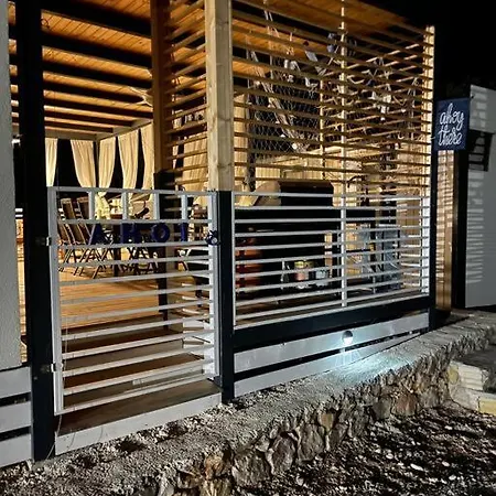 Ahoi House 7 Luxus Direkt Am Mit Terrasse Ideal Fuer Familien * Драге
